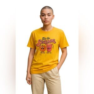 “TIS THE SEASON” Graphic Short Sleeve Tee Shirt Orange Size XL